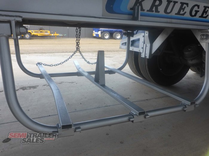 2008 Krueger 34 Pallet Flat Top B Double Set