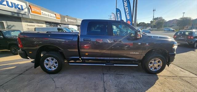 2023 RAM LARAMIE 2500 RAMBOX 2500 Laramie C/Cab R/Box Granite Crystal