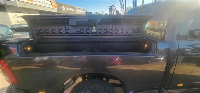 2023 RAM LARAMIE 2500 RAMBOX 2500 Laramie C/Cab R/Box Granite Crystal