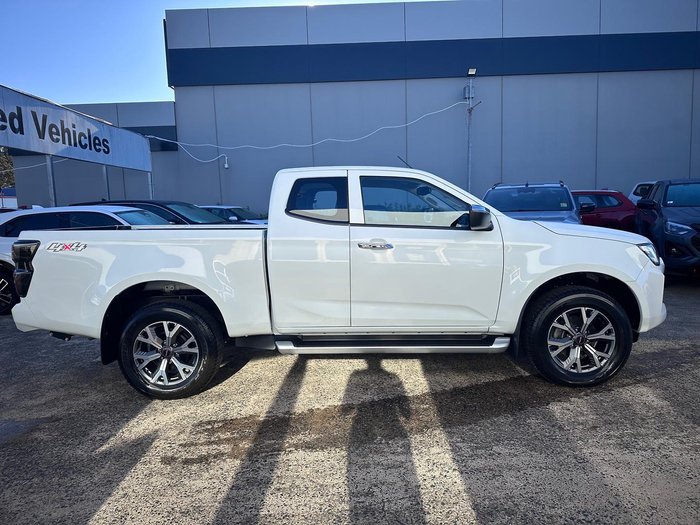 2023 Isuzu D-MAX LS-U