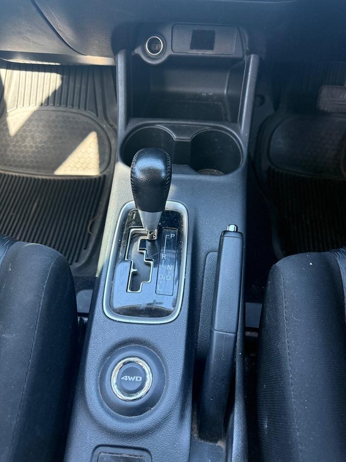 2012 Mitsubishi Outlander ES