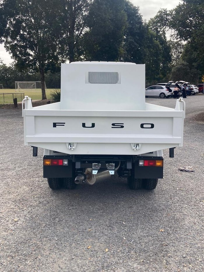 2025 Fuso Canter 615 Tipper WHITE