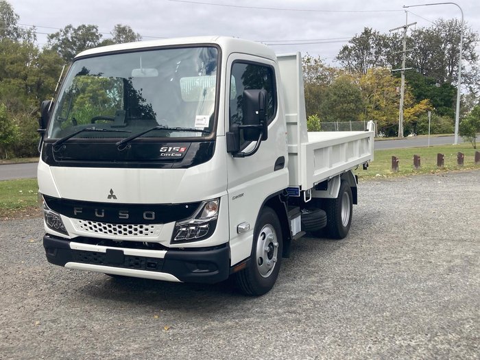 2025 Fuso Canter 615 Tipper WHITE