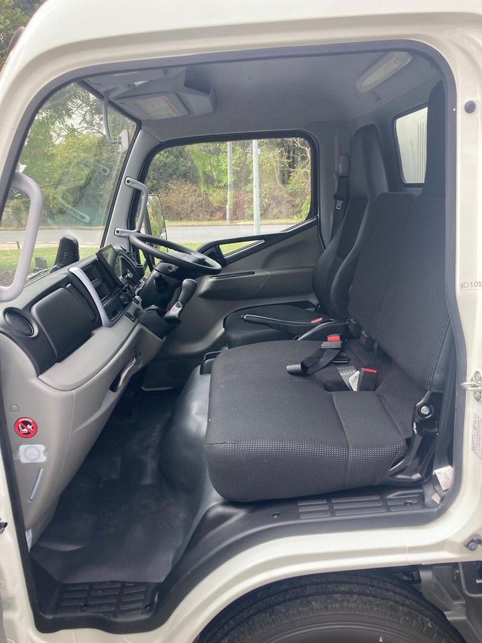 2025 Fuso Canter 615 Tipper WHITE