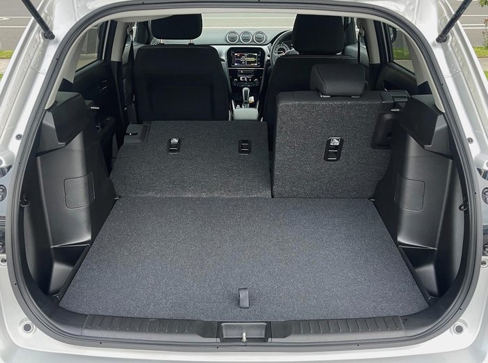 2024 Suzuki Vitara LY Series II Galactic Grey