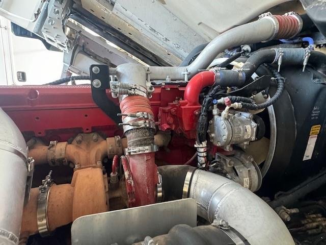 2015 Kenworth K200 Flat Roof, 600Hp, 18Sp 