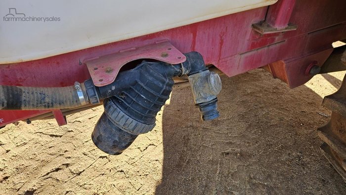 2011 CROPLANDS Pegasus 5030 Red