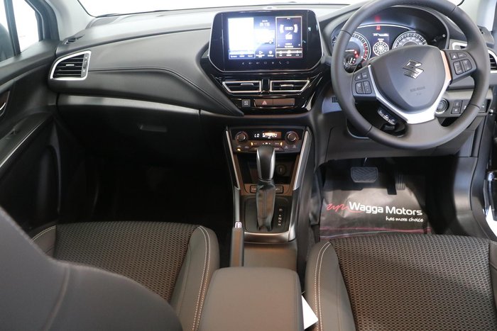 2024 Suzuki S-Cross Plus