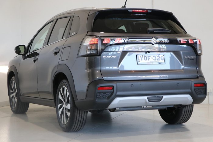 2024 Suzuki S-Cross Plus