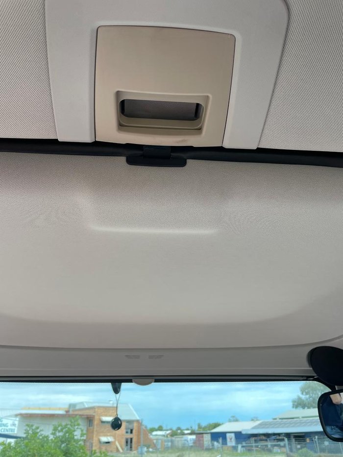 Massey Ferguson 8.S 205