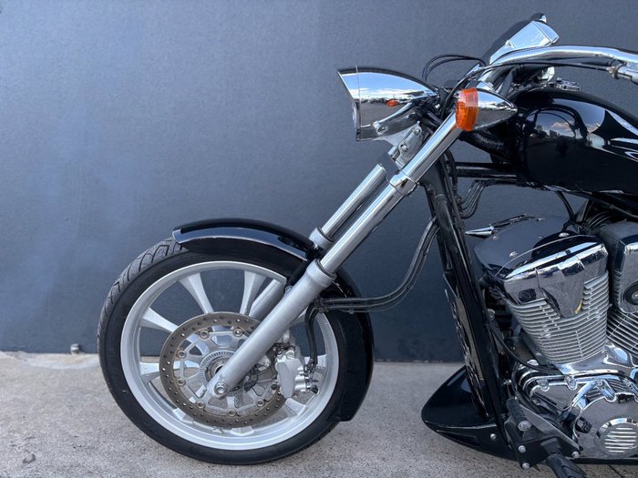 2010 Honda VT1300CX BLACK