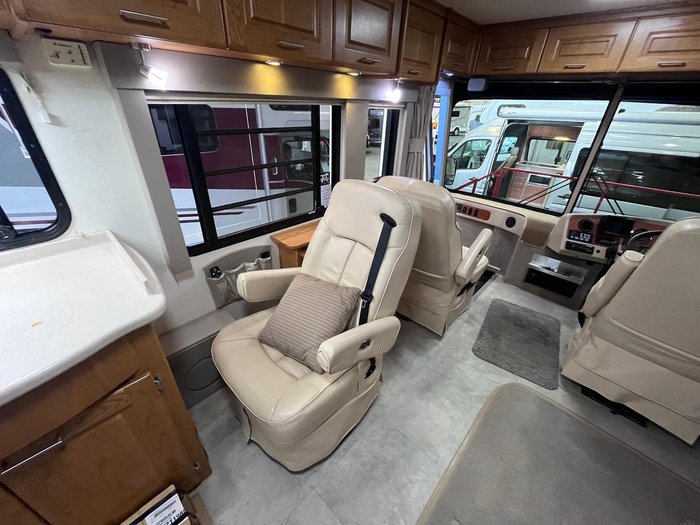 2007 Winnebago Classic 4094Sl