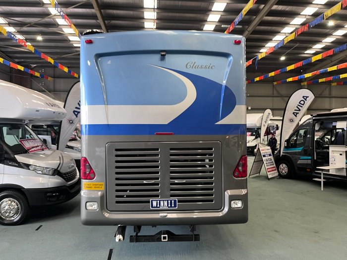 2007 Winnebago Classic 4094Sl