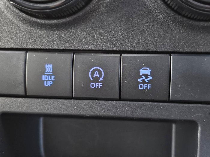 2019 TOYOTA HIACE LWB