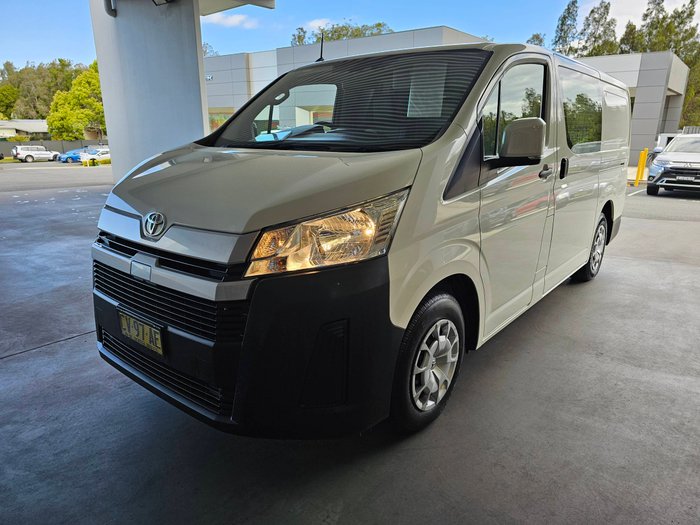 2019 TOYOTA HIACE LWB