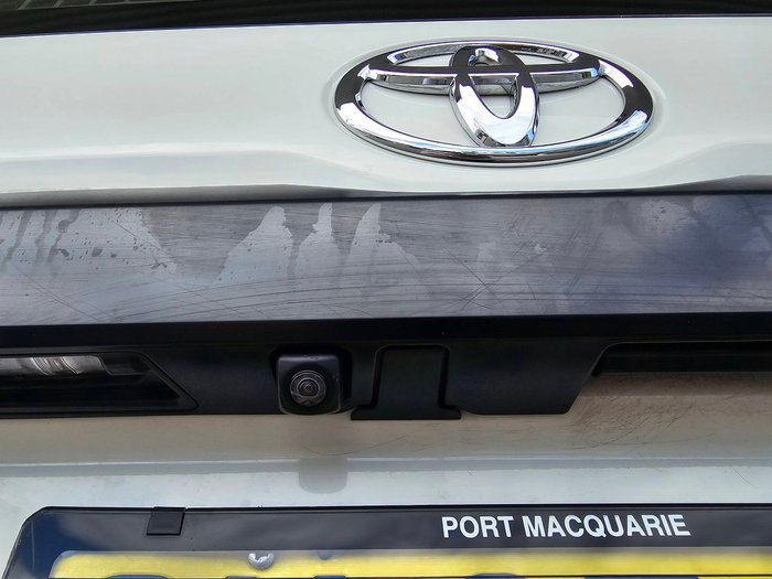 2019 TOYOTA HIACE LWB