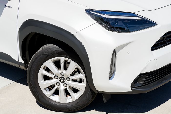 2025 Toyota Yaris Cross Hybrid