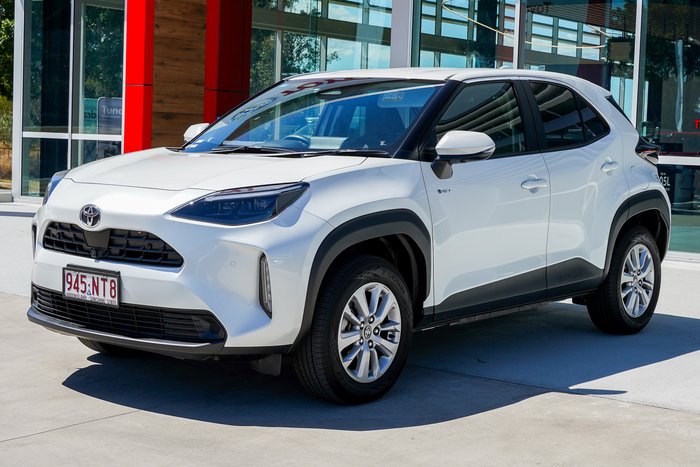 2025 Toyota Yaris Cross Hybrid