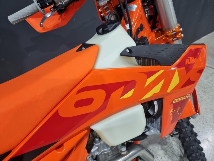 2025 KTM 500 EXC-F Six Days EXC-F Orange