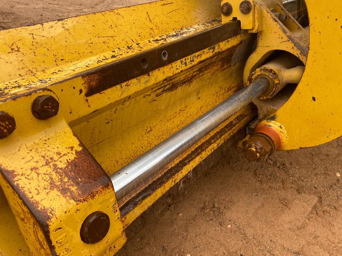 2008 Caterpillar 12M