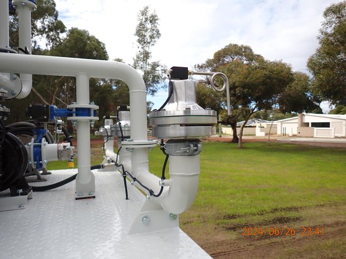 2025 Isuzu Fvz 260-300 F SERIES White