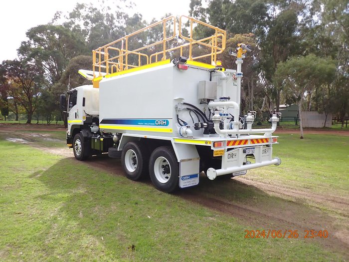 2025 Isuzu Fvz 260-300 F SERIES White