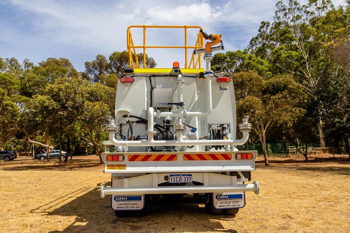 2025 Isuzu Fvz 260-300 F SERIES White
