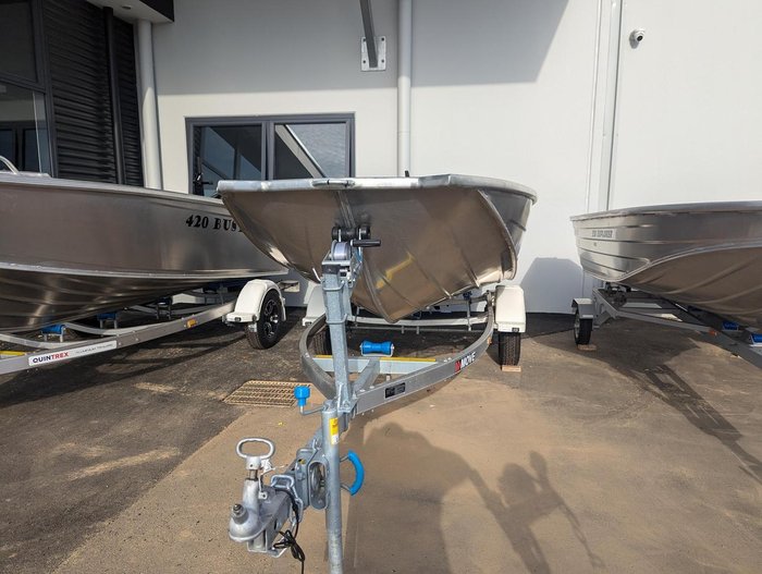 2023 QUINTREX F370 Outback Explorer