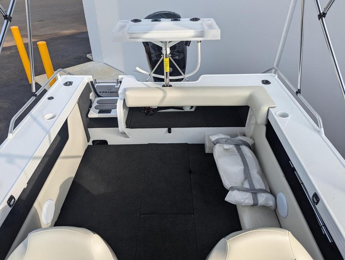2024 QUINTREX 590 Cruiseabout Pro