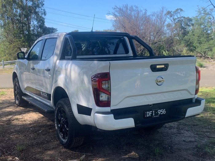 2024 Nissan Navara Black Edition