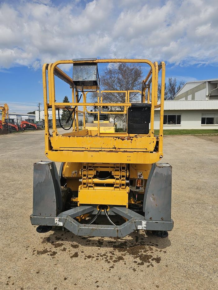 2017 Haulotte Compact 10Dx Yellow