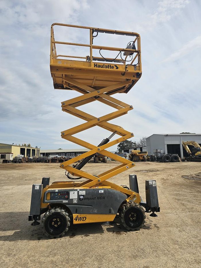 2017 Haulotte Compact 10Dx Yellow
