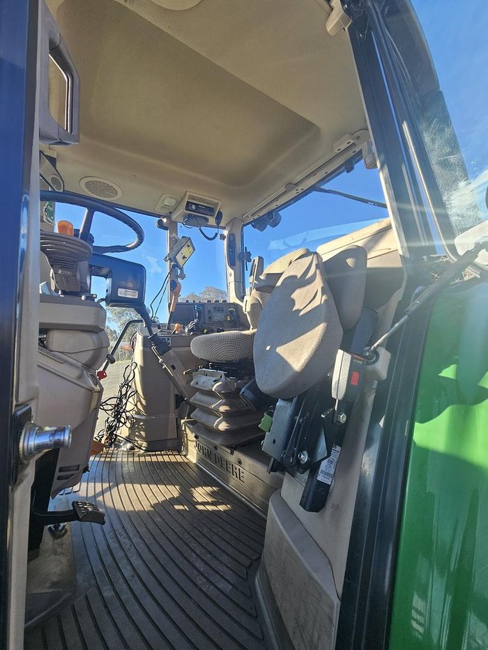 2014 John Deere 6150M Green