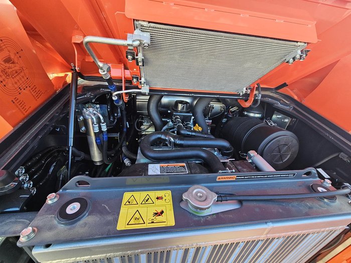 2025 Kubota Svl97-2Chf-Au Orange