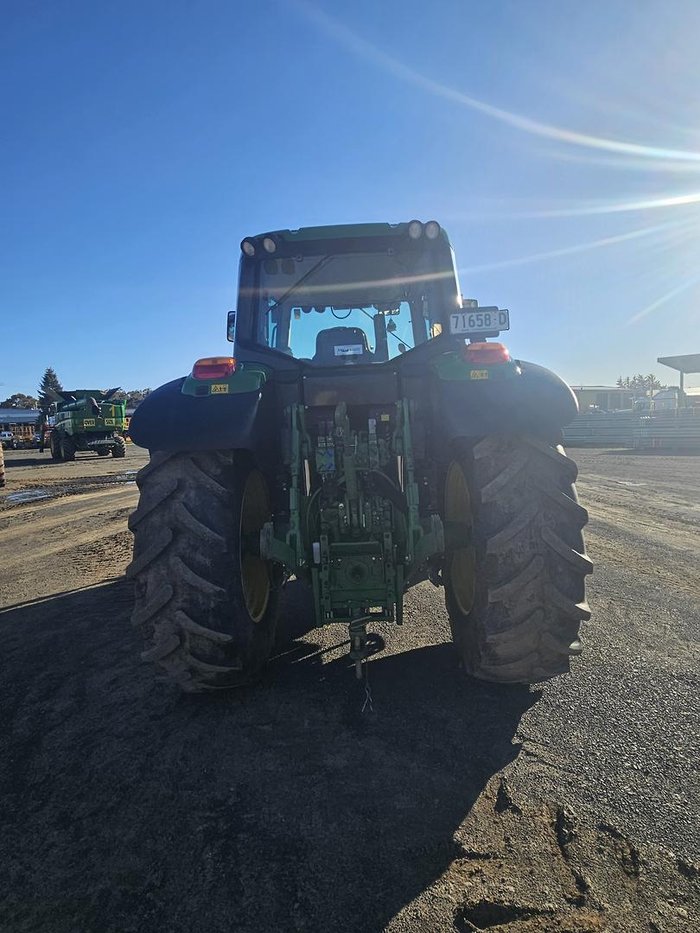 2014 John Deere 6150M Green