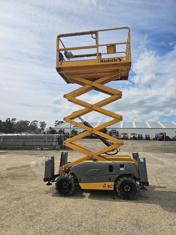 2017 Haulotte Compact 10Dx Yellow
