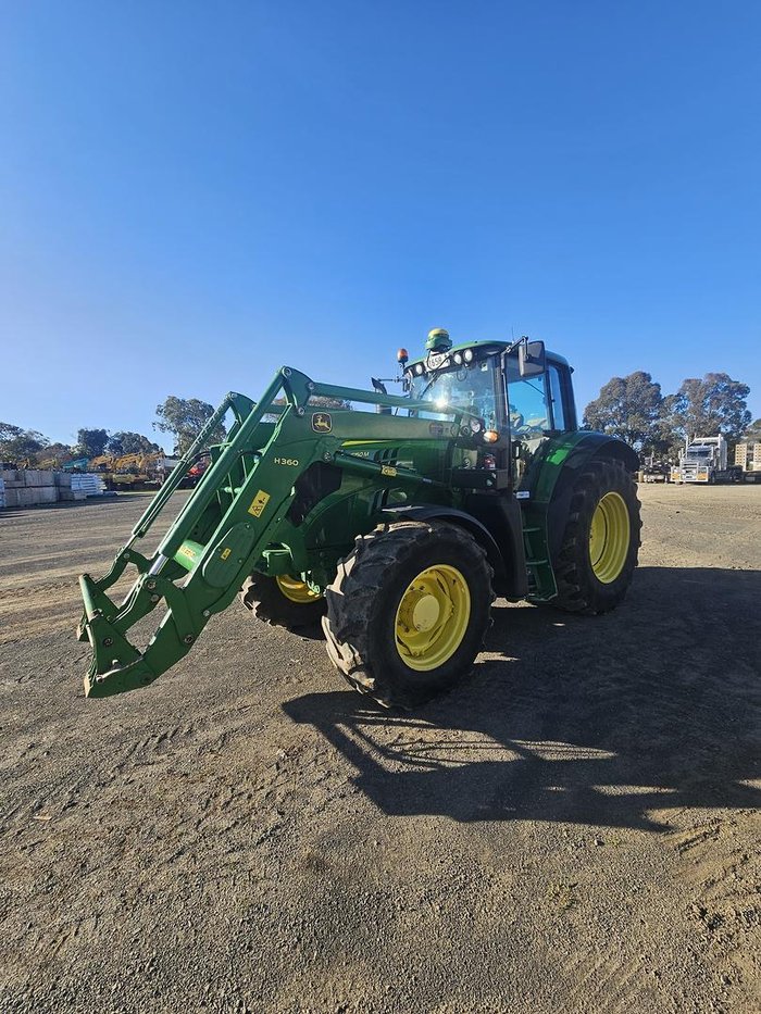 2014 John Deere 6150M Green