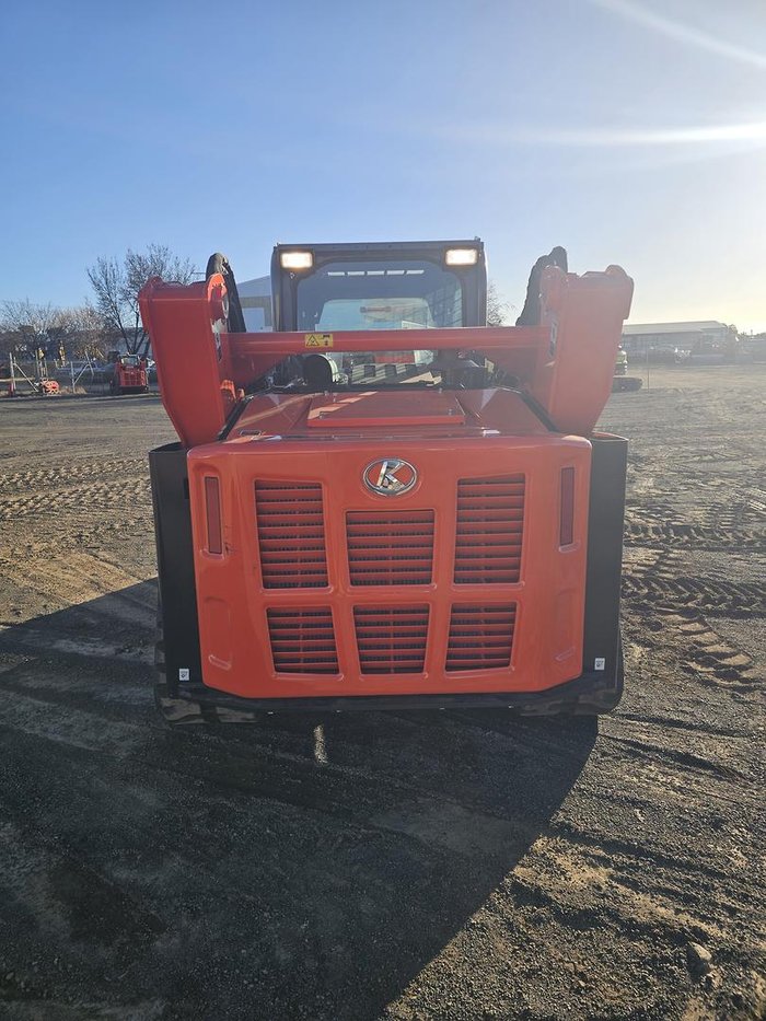 2025 Kubota Svl97-2Chf-Au Orange