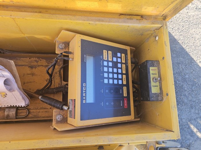 2015 Bartco Portable Traffic Lights Yellow