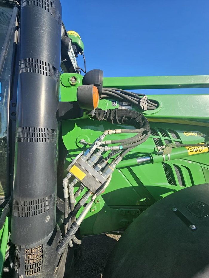 2014 John Deere 6150M Green