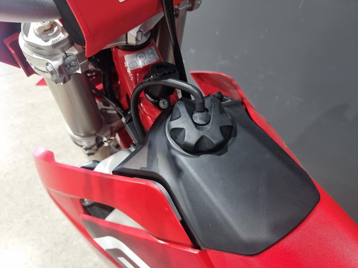 2024 Gas Gas EC 300 EC Red