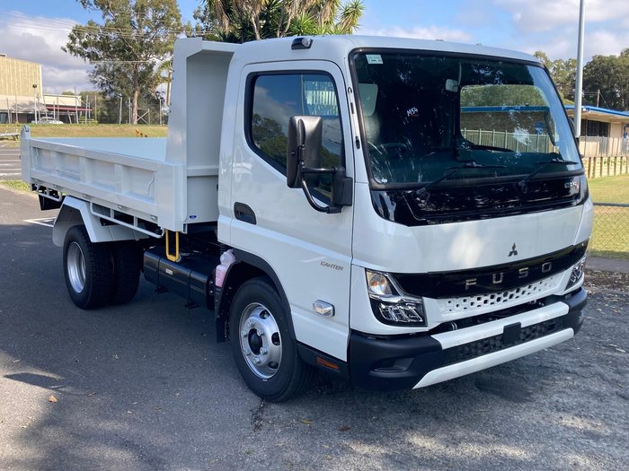 2025 Fuso Canter 815 Tipper White