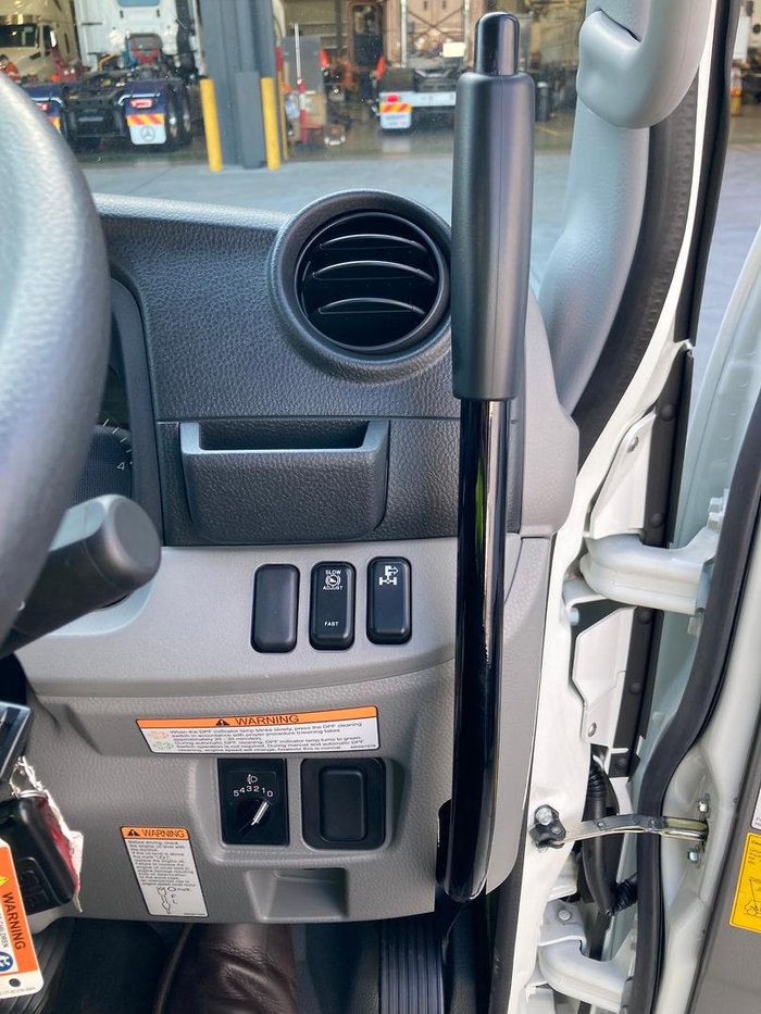 2025 Fuso Canter 815 Tipper White