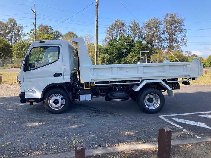2025 Fuso Canter 815 Tipper White
