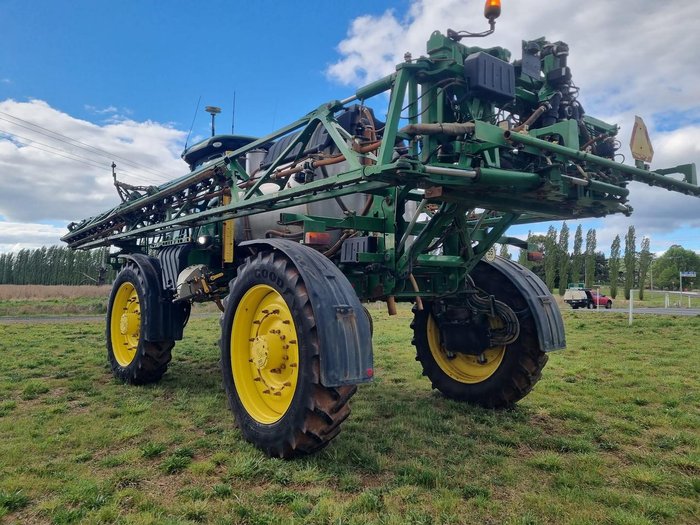 2014 John Deere R4045 Green