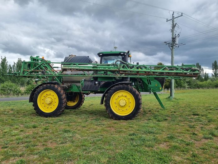2014 John Deere R4045 Green