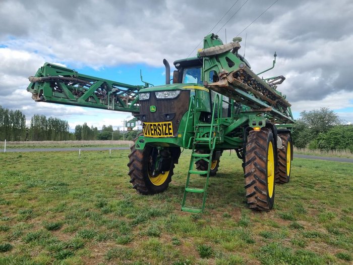 2014 John Deere R4045 Green