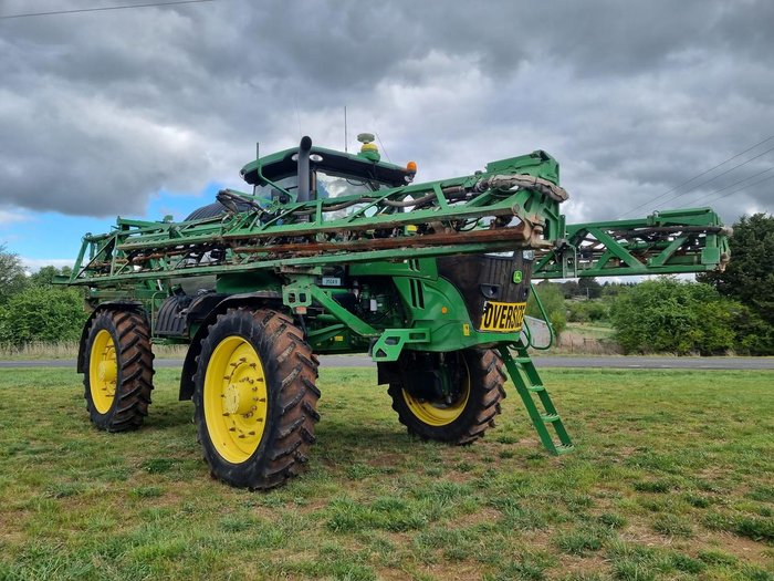 2014 John Deere R4045 Green