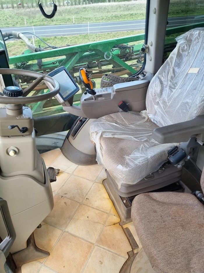 2014 John Deere R4045 Green