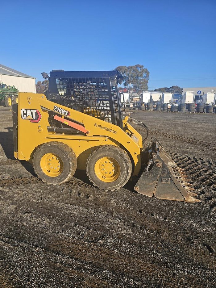 2022 Caterpillar 216B3 Yellow